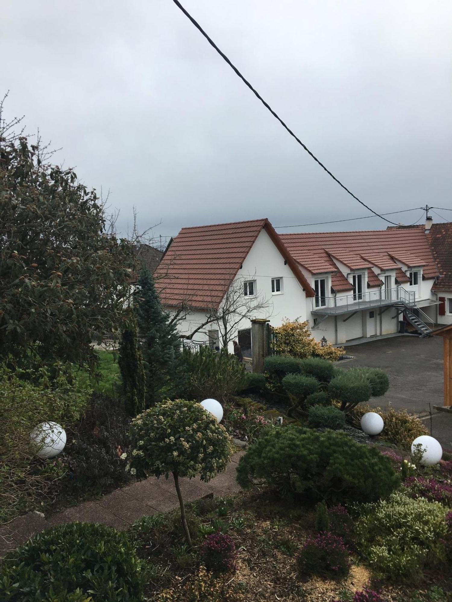 Apartamento Au Parfum Des Roses Gunstett Exterior foto